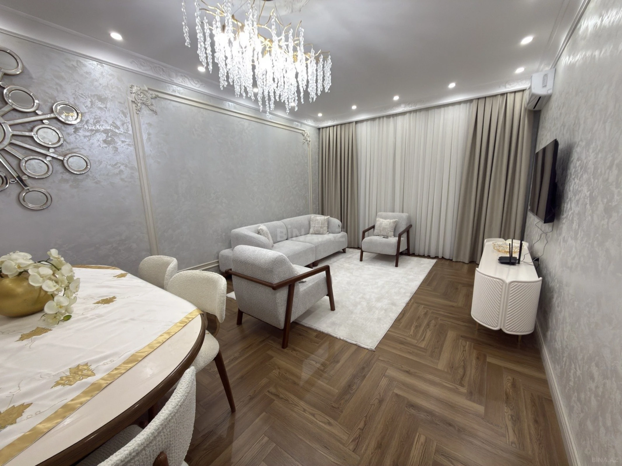 Kirayə verilir 3 otaqlı mənzil 110 m²