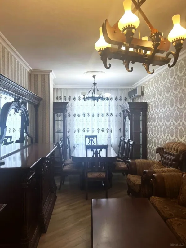 Satılır 2 otaqlı mənzil 70 m²