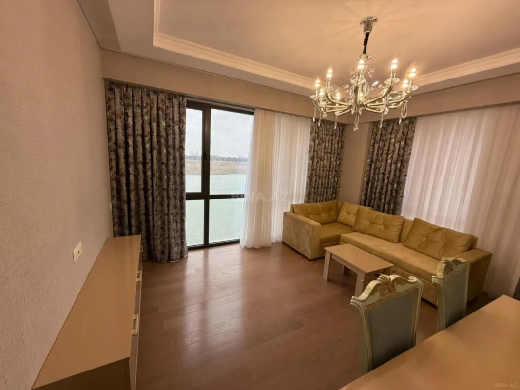 Kirayə verilir 3 otaqlı mənzil 96 m²