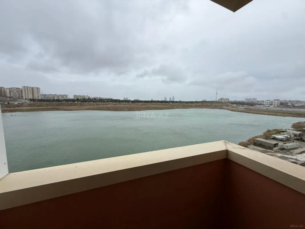 Kirayə verilir 3 otaqlı mənzil 96 m²