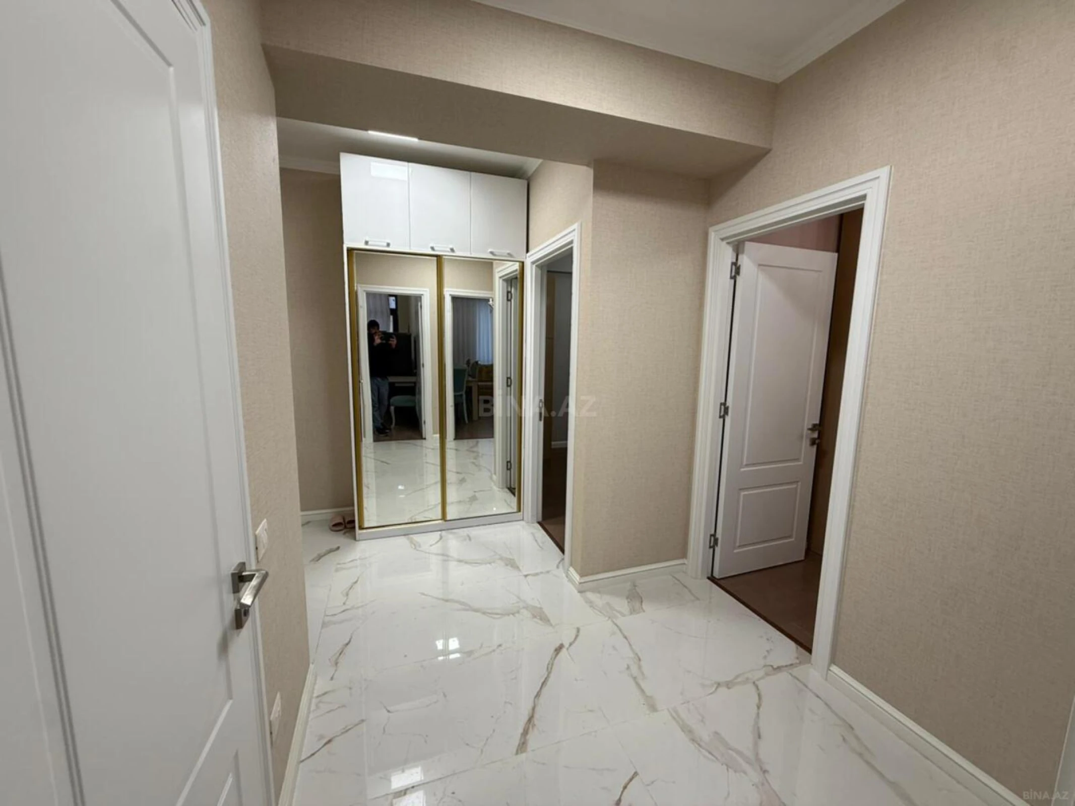 Kirayə verilir 3 otaqlı mənzil 96 m²