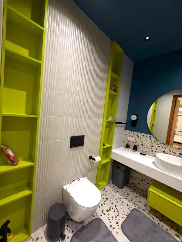 Satılır 5 otaqlı həyət evi 250 m²