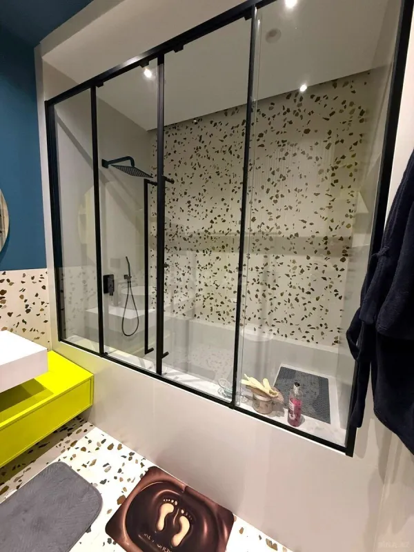 Satılır 5 otaqlı həyət evi 250 m²