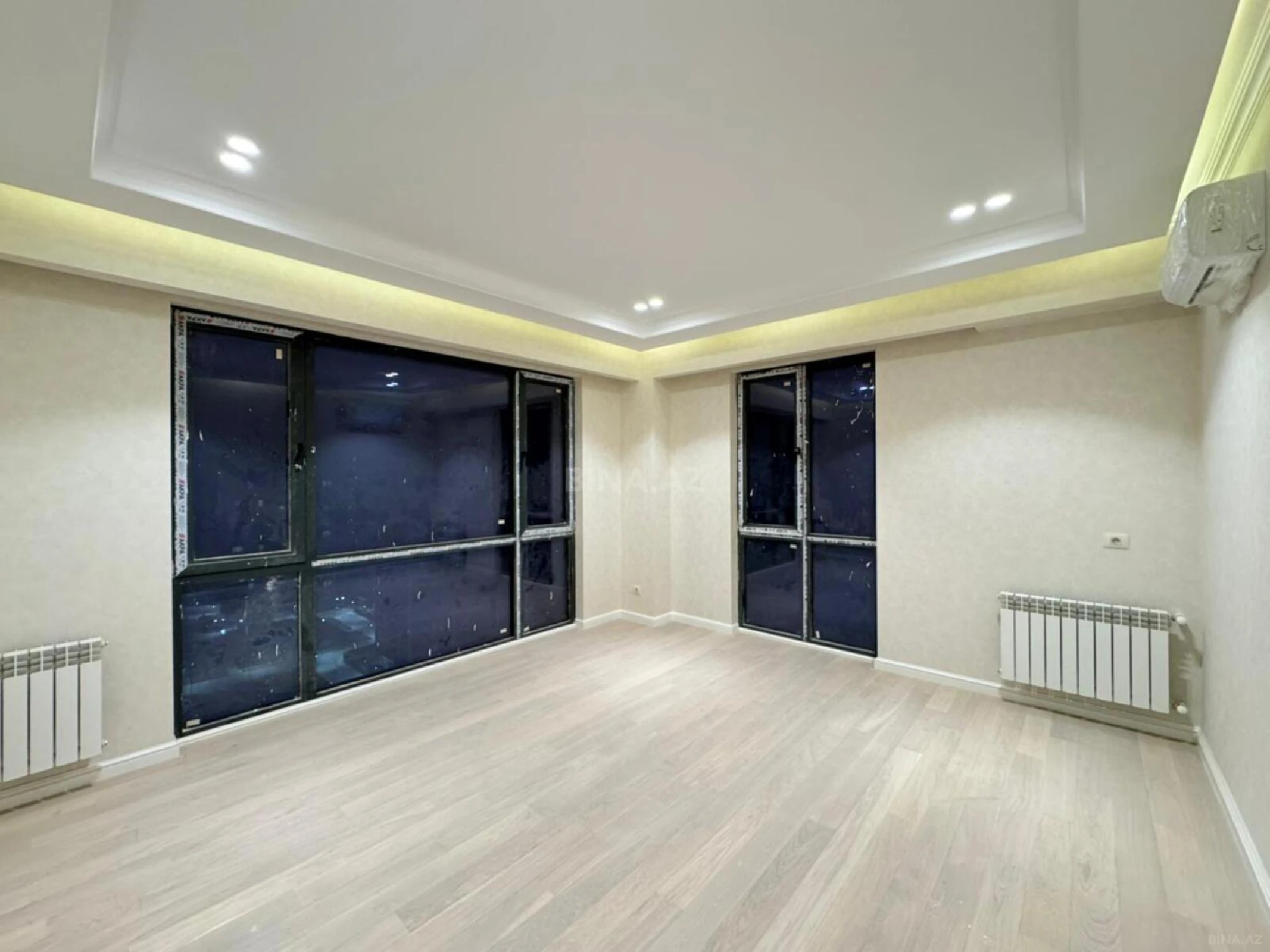 Satılır 4 otaqlı mənzil 103.1 m²