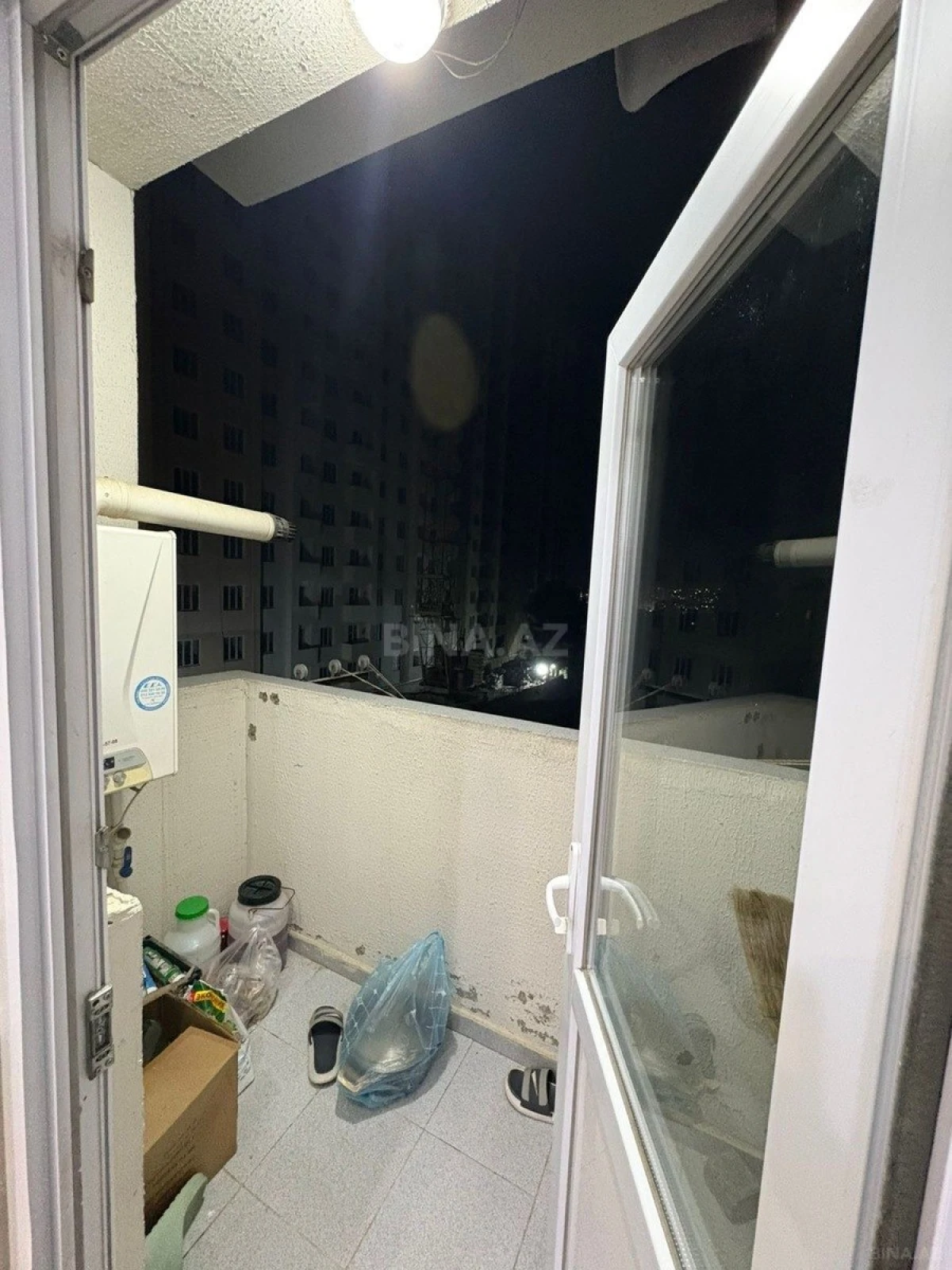 Satılır 2 otaqlı mənzil 65 m²