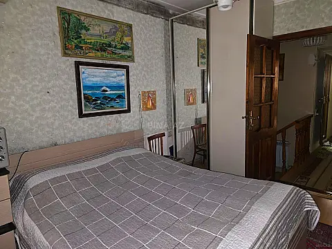 Satılır 2 otaqlı mənzil 90 m²