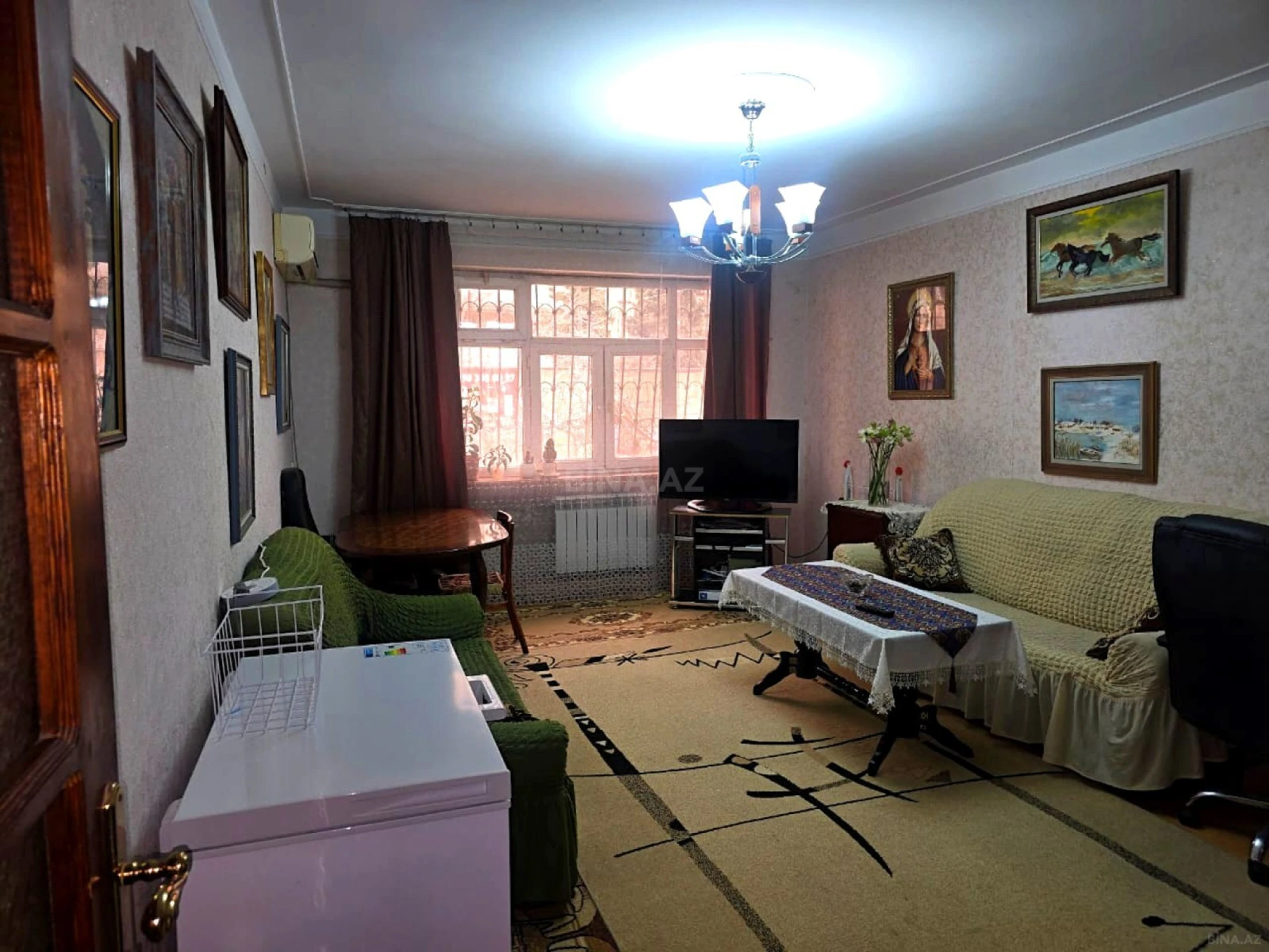 Satılır 2 otaqlı mənzil 90 m²