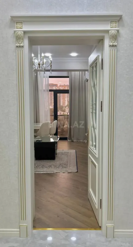Kirayə verilir 2 otaqlı mənzil 75 m²
