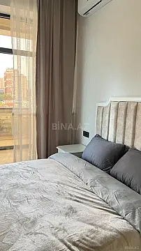 Kirayə verilir 2 otaqlı mənzil 75 m²