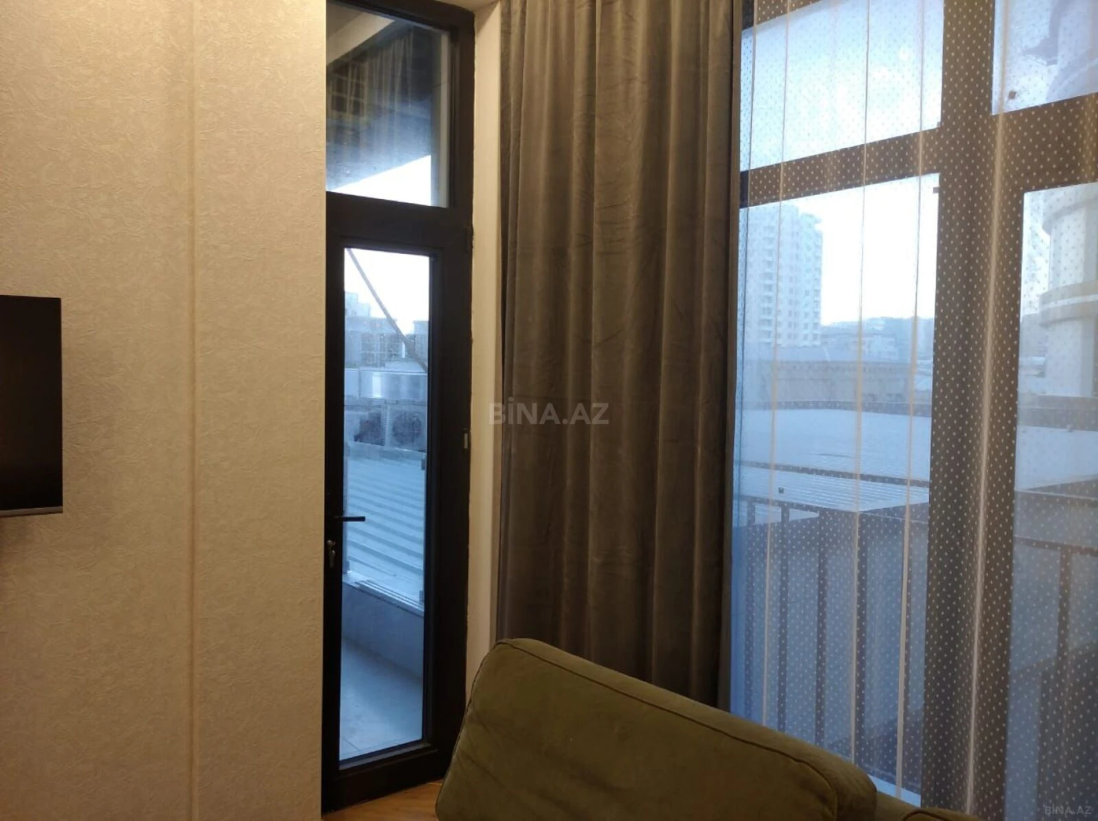 Kirayə verilir 2 otaqlı mənzil 56 m²