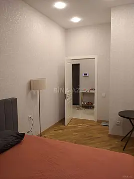 Kirayə verilir 2 otaqlı mənzil 56 m²