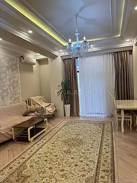 Kirayə verilir 3 otaqlı mənzil 140 m² — Bakı 3 otaq 140.00 m²
