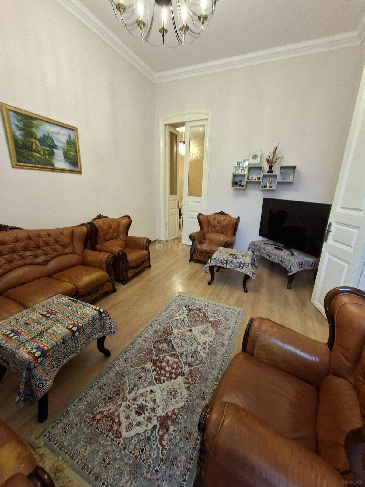 Satılır 4 otaqlı mənzil 105 m²