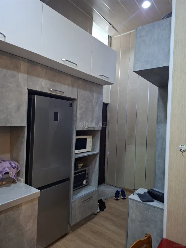Satılır 4 otaqlı mənzil 105 m²