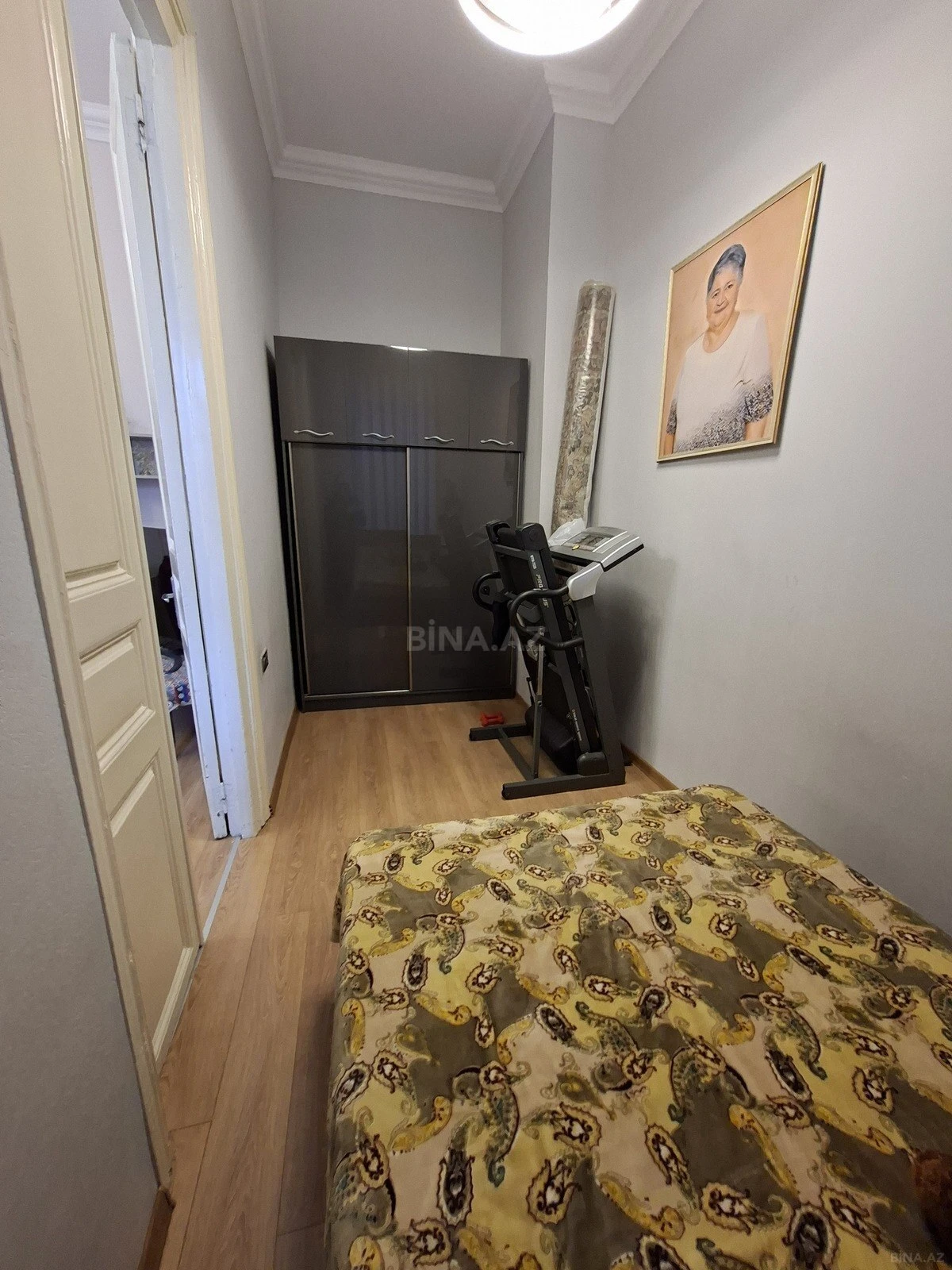 Satılır 4 otaqlı mənzil 105 m²
