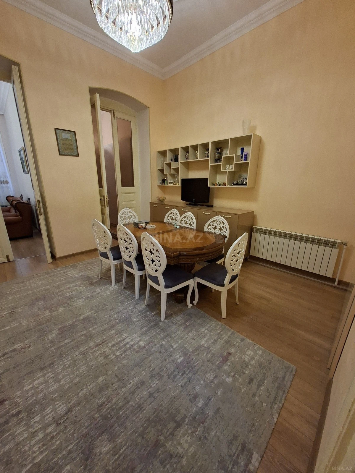 Satılır 4 otaqlı mənzil 105 m²