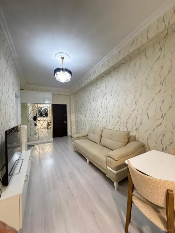 Satılır 2 otaqlı mənzil 50 m²
