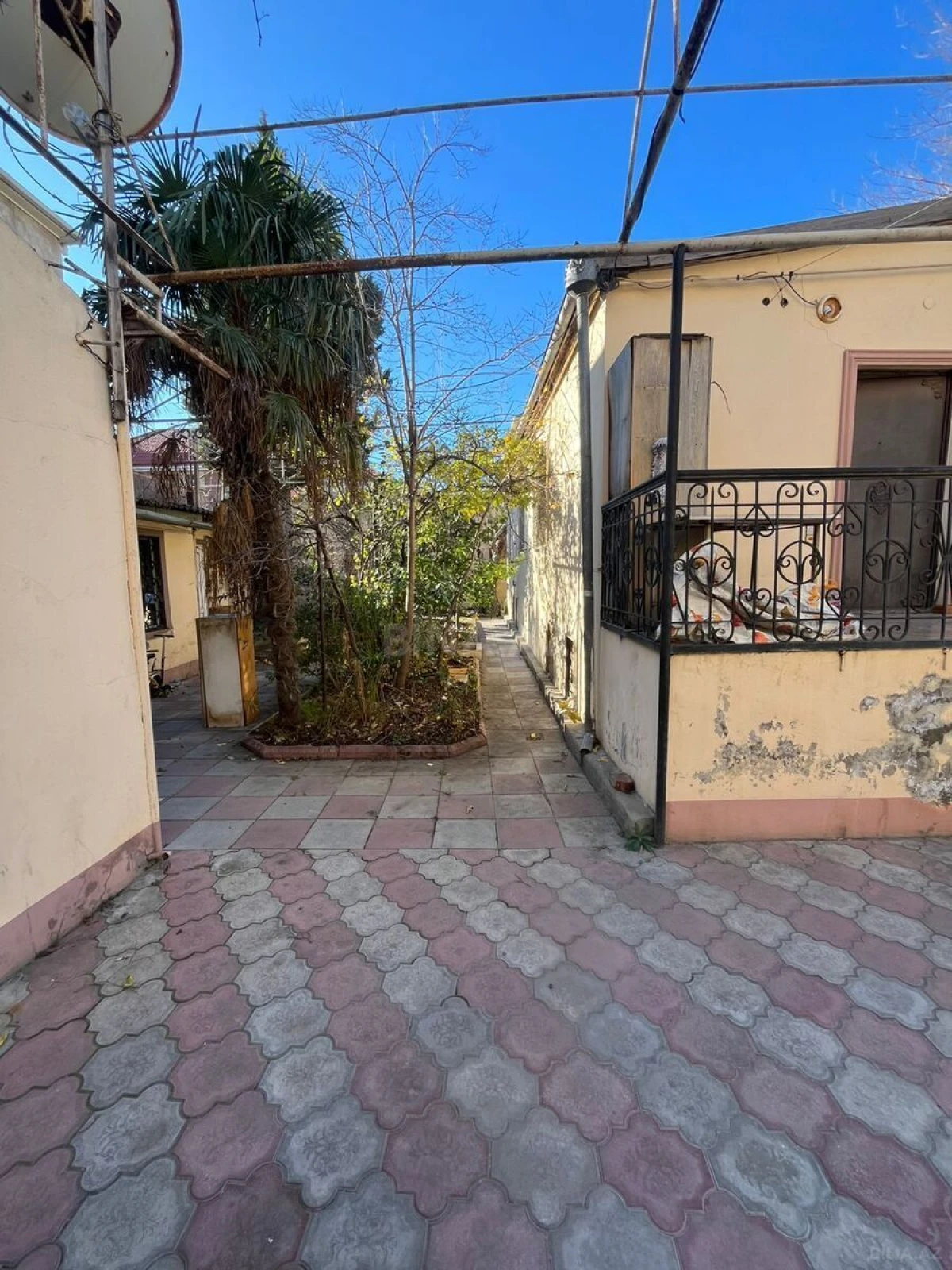 Satılır həyət evi 170 m²
