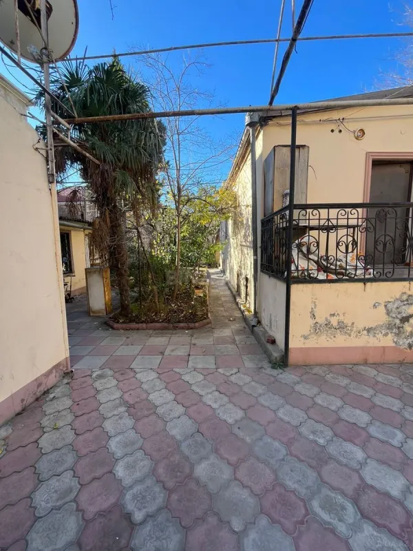 Satılır həyət evi 170 m²