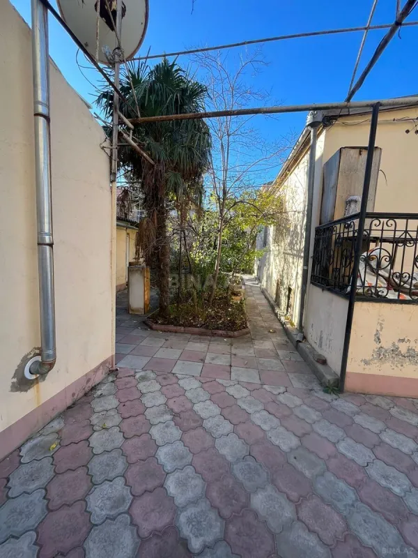 Satılır həyət evi 170 m²