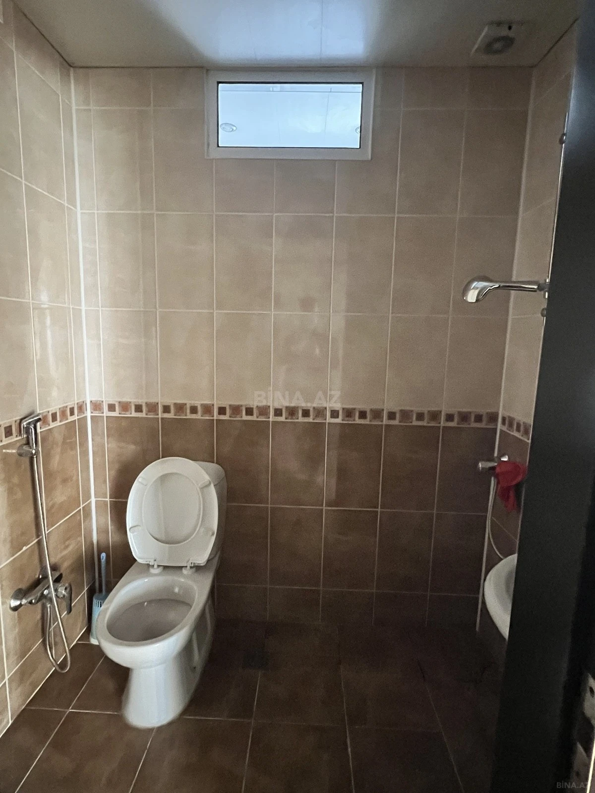 Satılır 3 otaqlı mənzil 120 m²