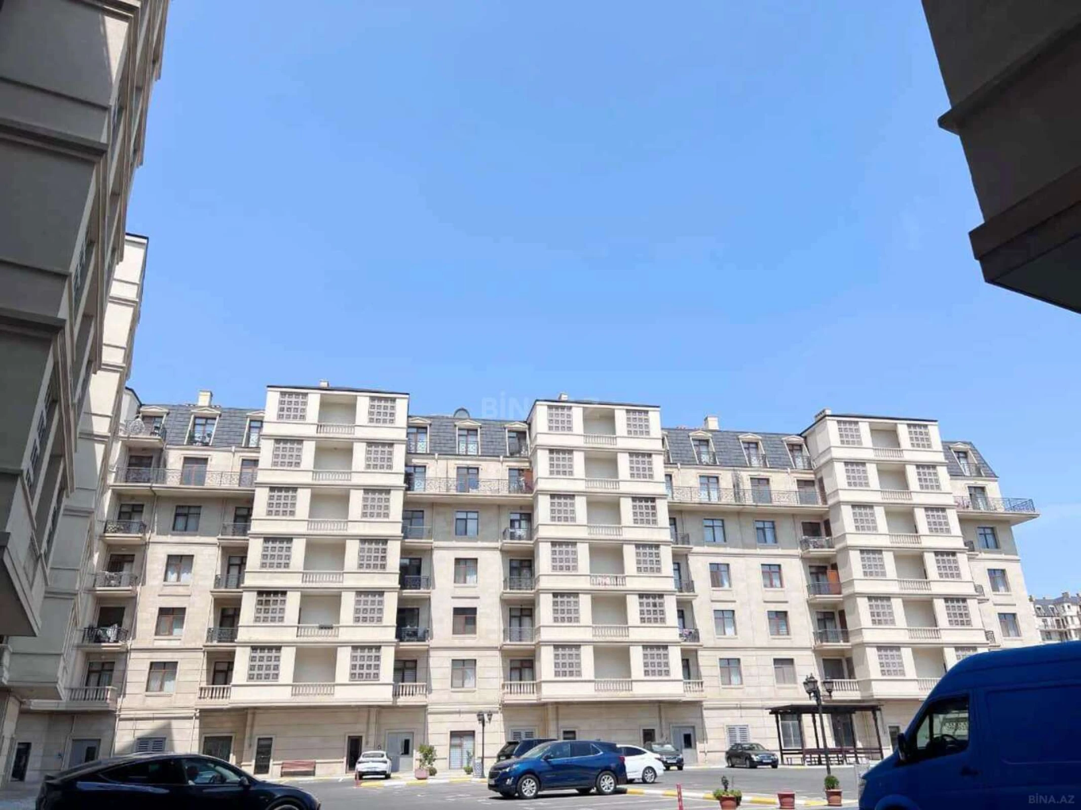 Kirayə verilir 2 otaqlı mənzil 100 m²