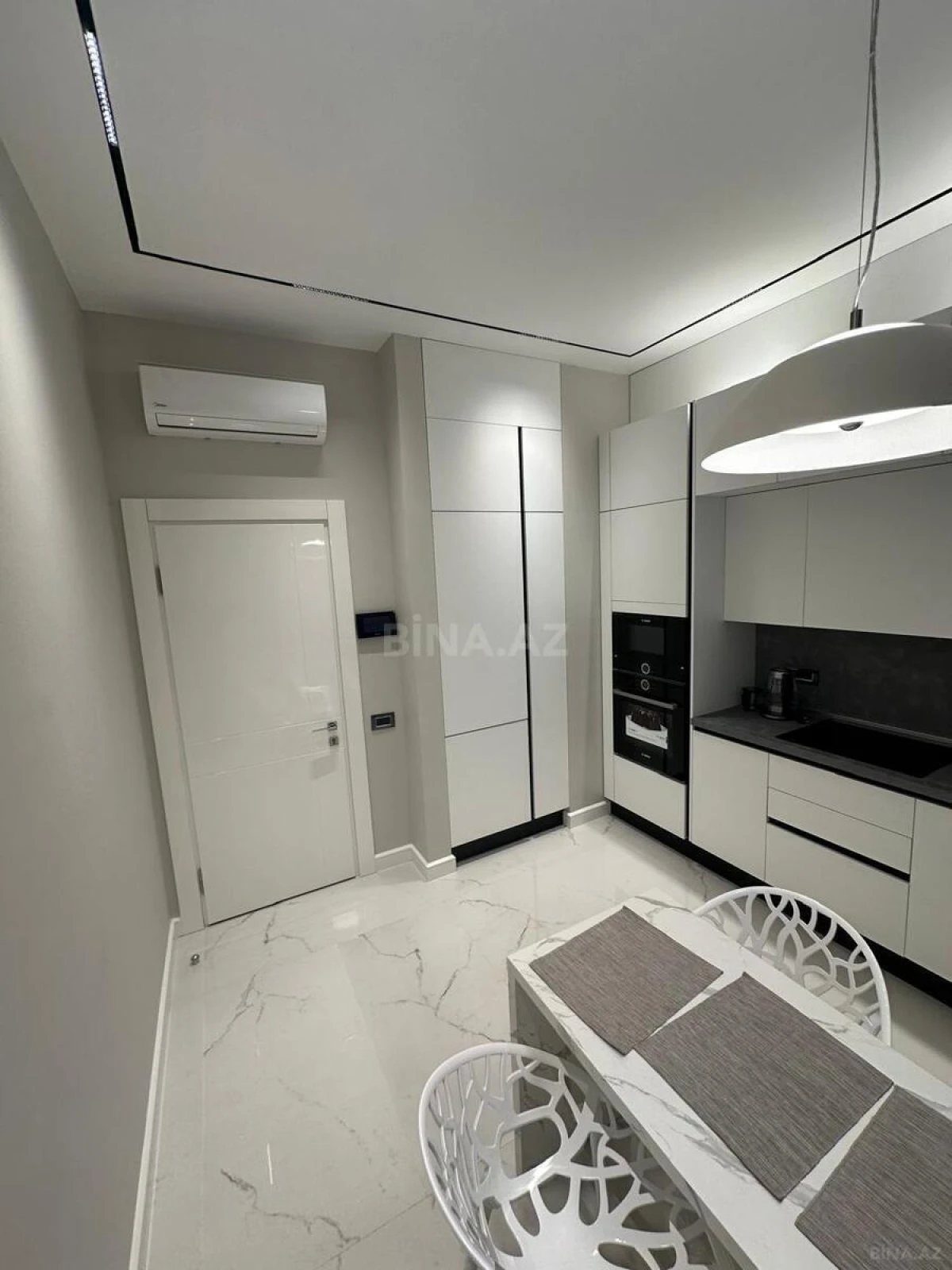 Kirayə verilir 3 otaqlı mənzil 120 m²