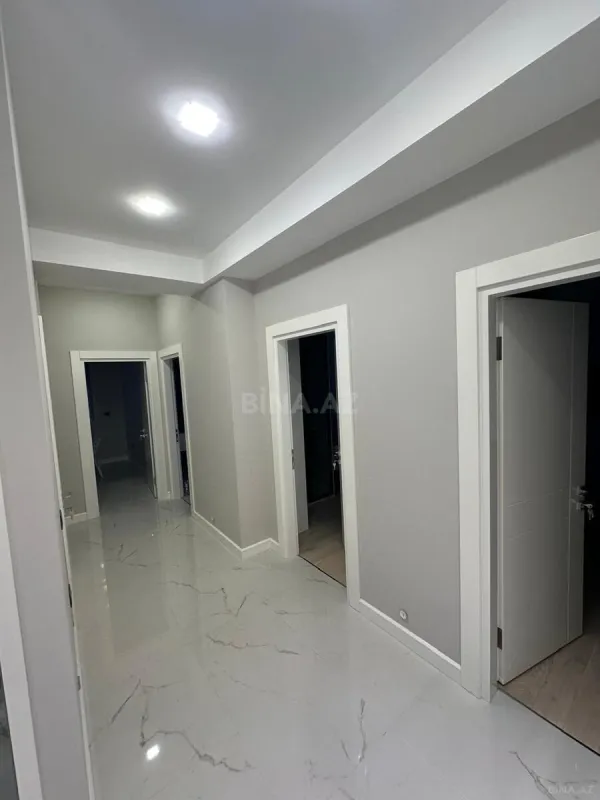 Kirayə verilir 3 otaqlı mənzil 120 m²