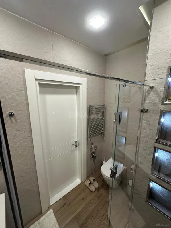 Kirayə verilir 3 otaqlı mənzil 120 m²