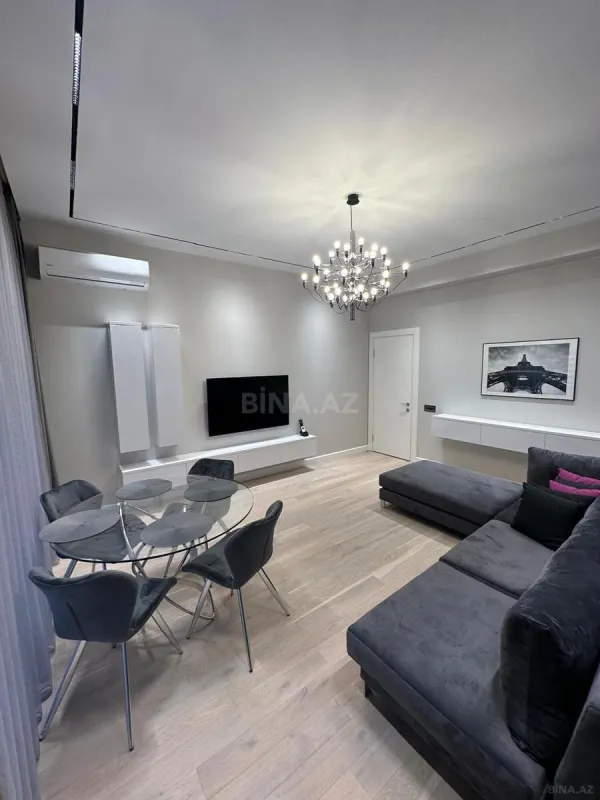 Kirayə verilir 3 otaqlı mənzil 120 m²