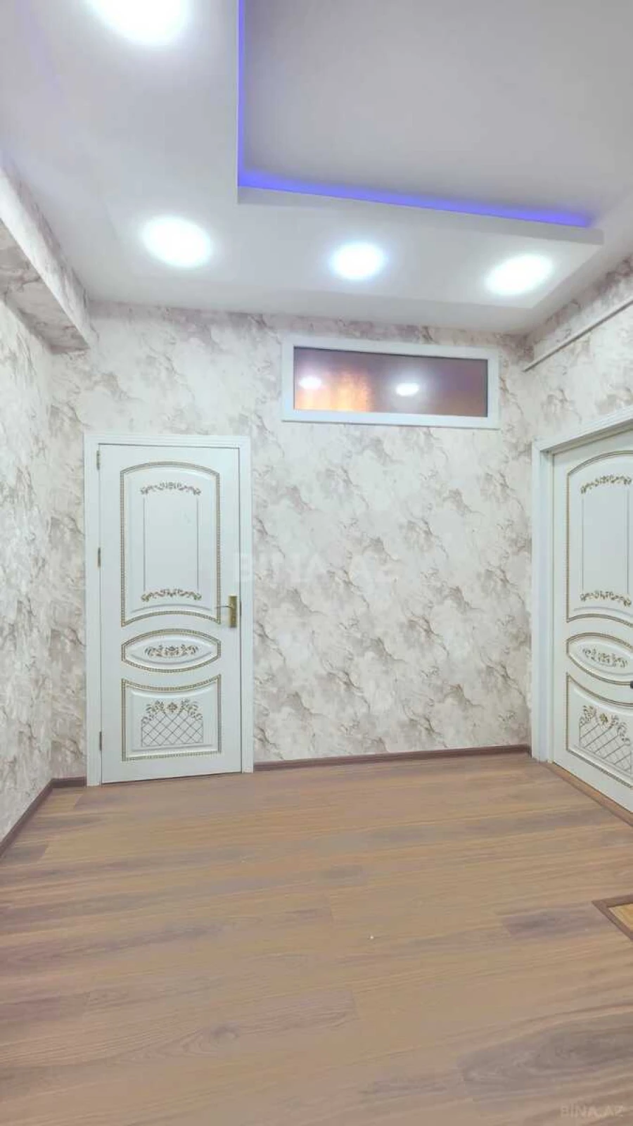 Satılır 2 otaqlı mənzil 54 m²