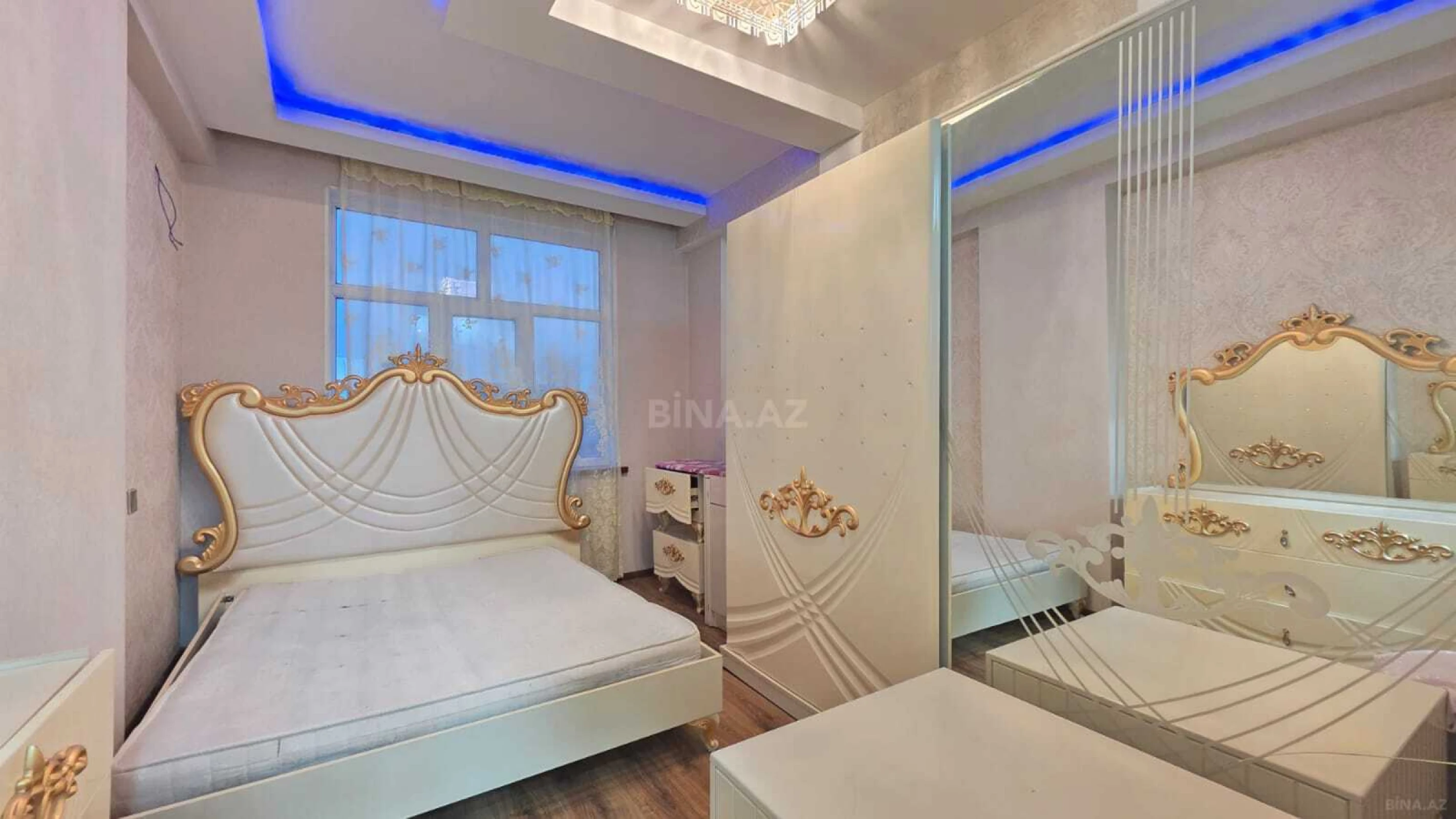 Satılır 2 otaqlı mənzil 54 m²