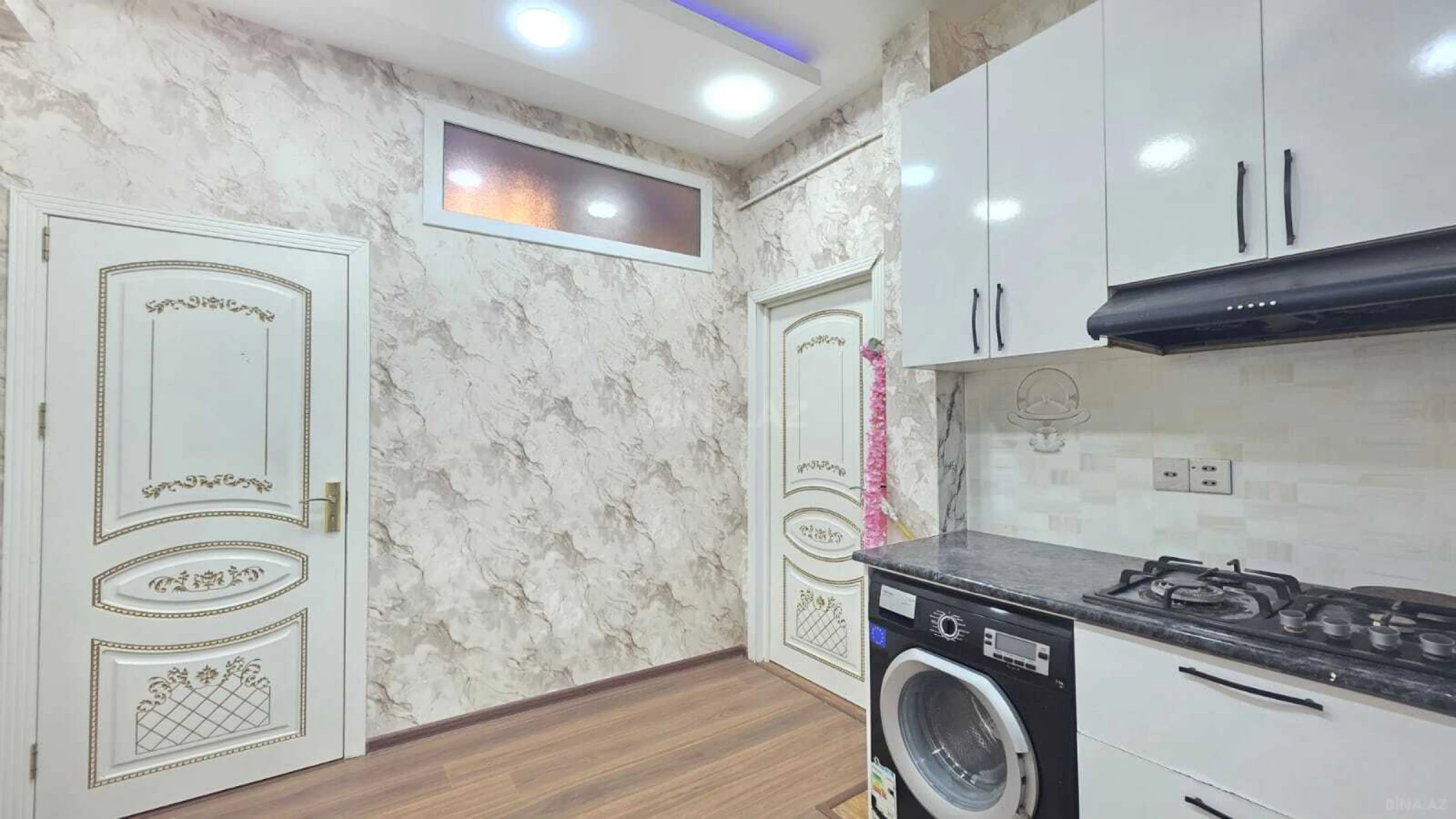 Satılır 2 otaqlı mənzil 54 m²