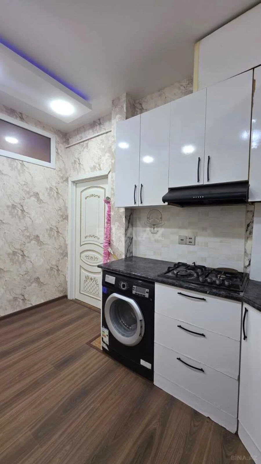 Satılır 2 otaqlı mənzil 54 m²
