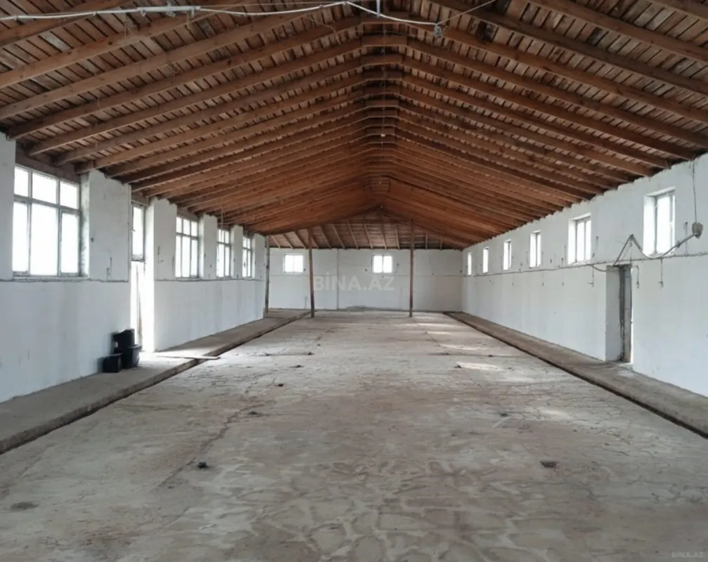 Satılır obyekt 1025 m²