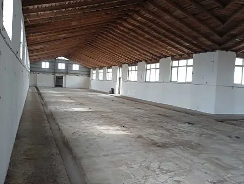 Satılır obyekt 1025 m²