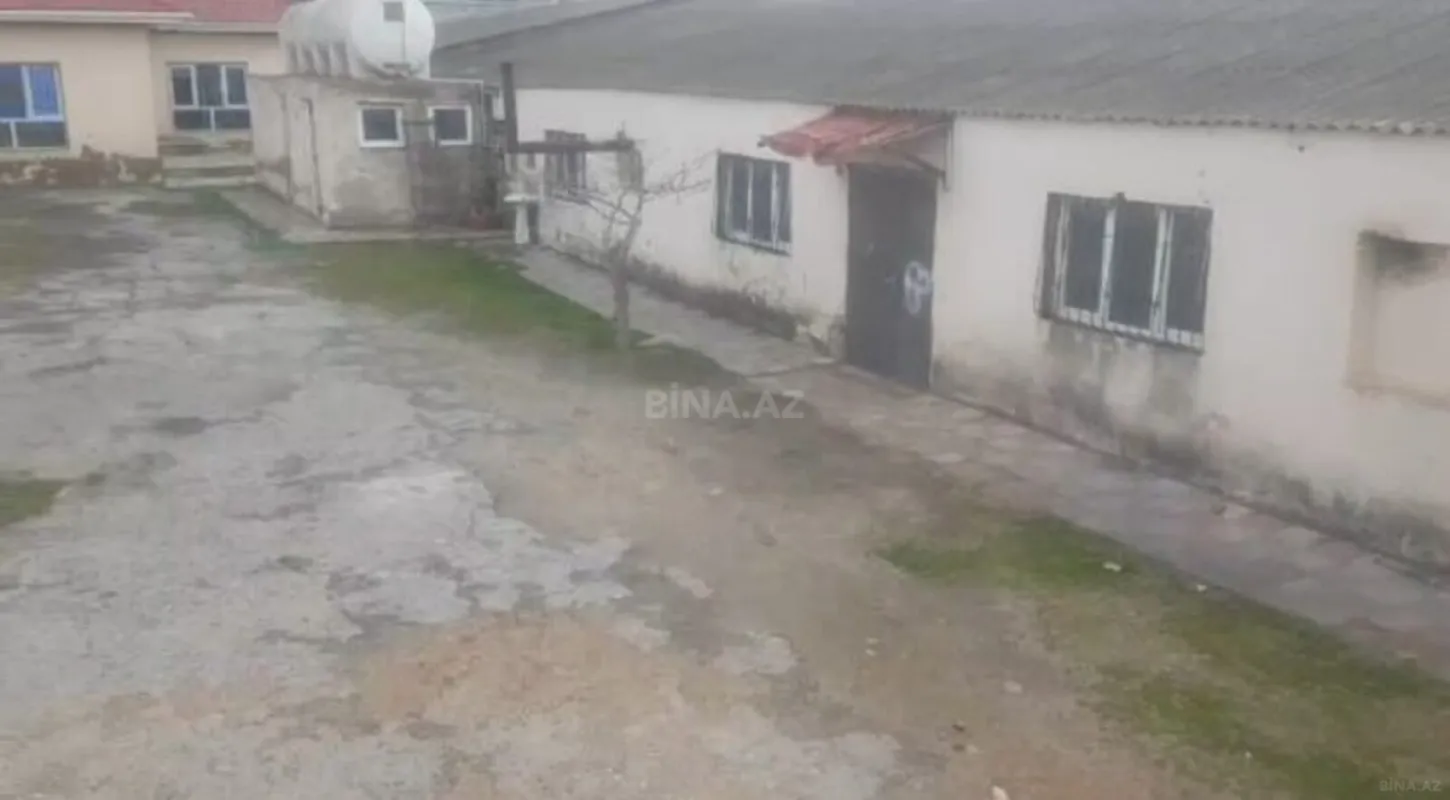 Satılır obyekt 1025 m²