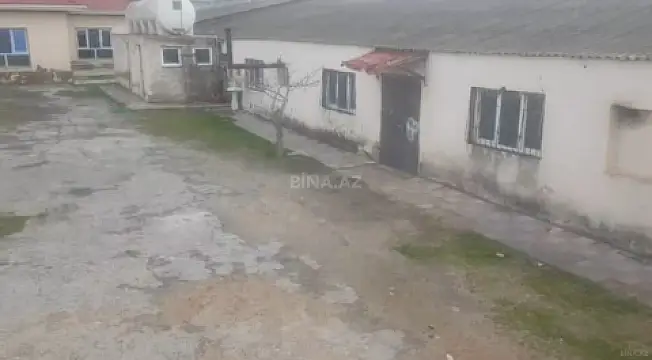 Satılır obyekt 1025 m²