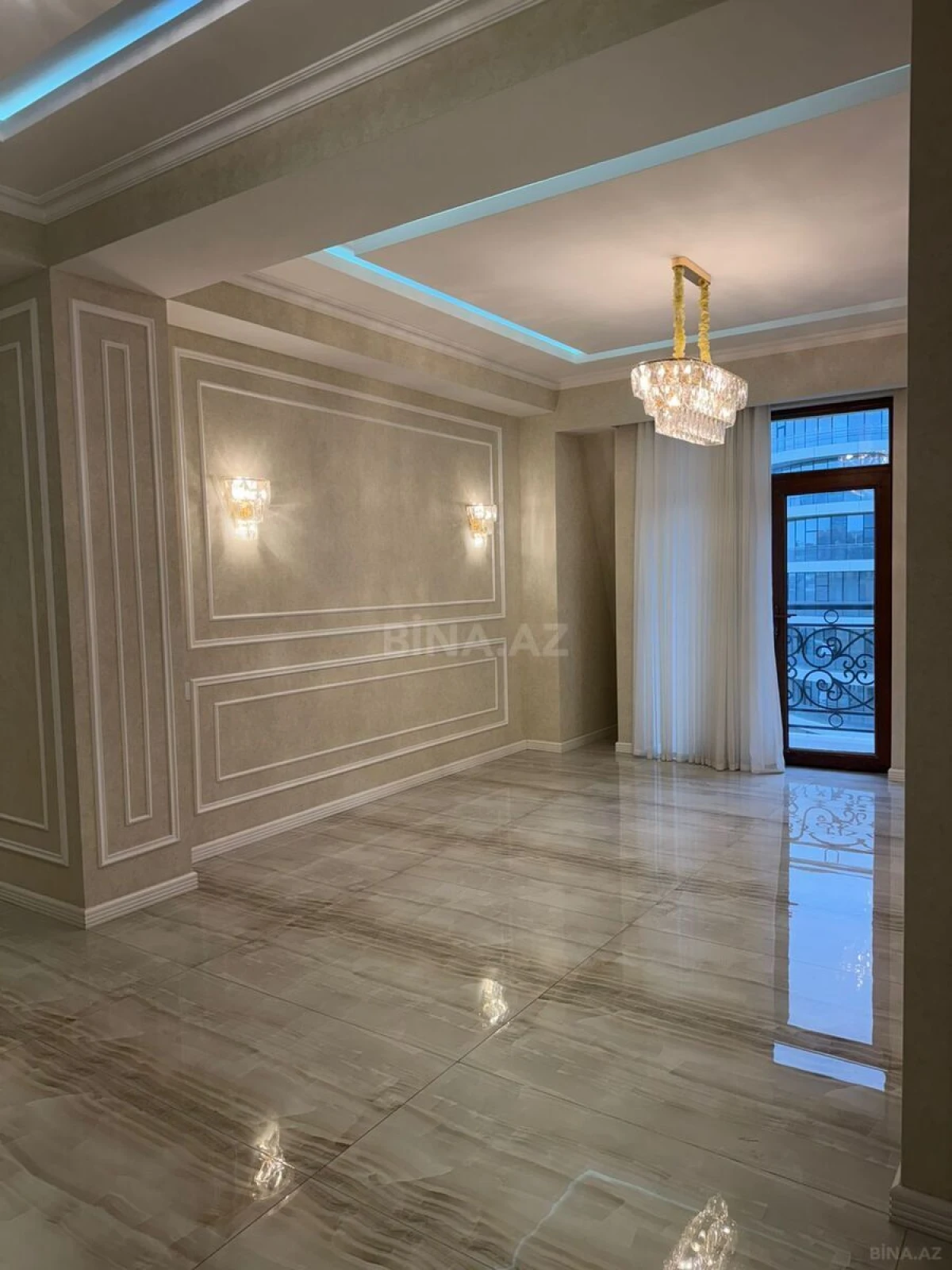 Kirayə verilir 5 otaqlı ofis 215 m²