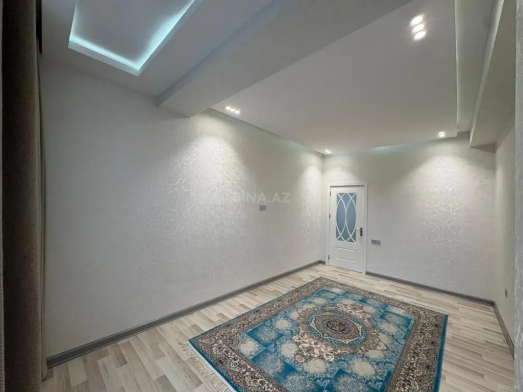 Satılır 4 otaqlı mənzil 90 m²