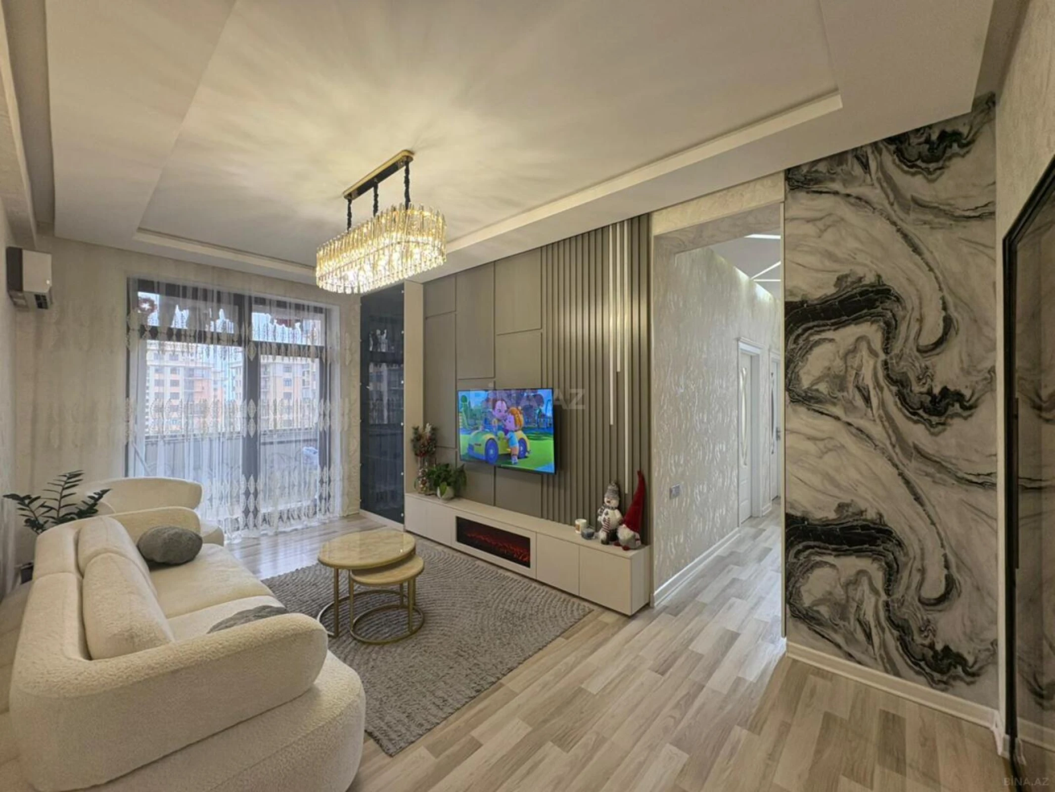 Satılır 4 otaqlı mənzil 90 m²