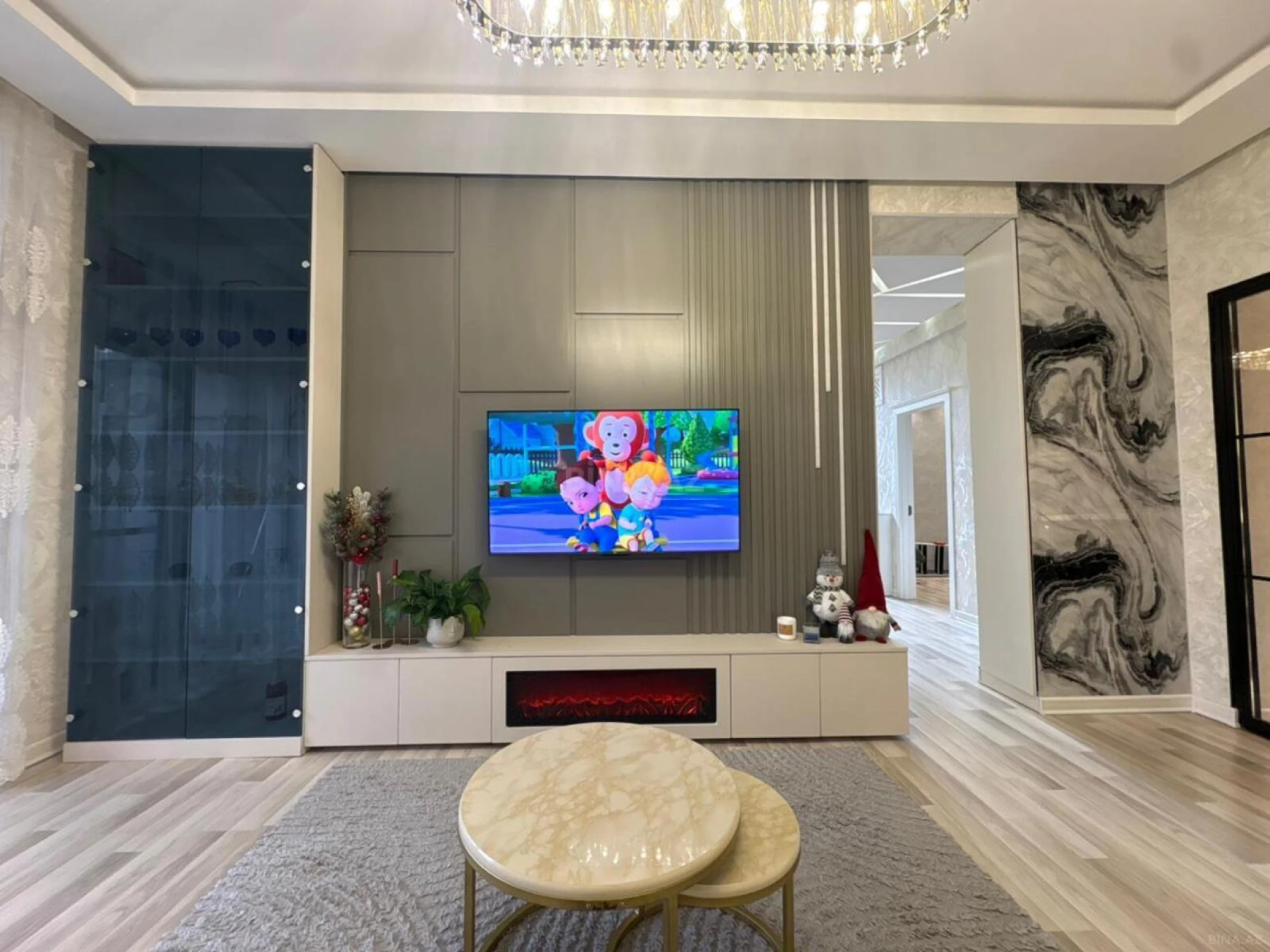 Satılır 4 otaqlı mənzil 90 m²