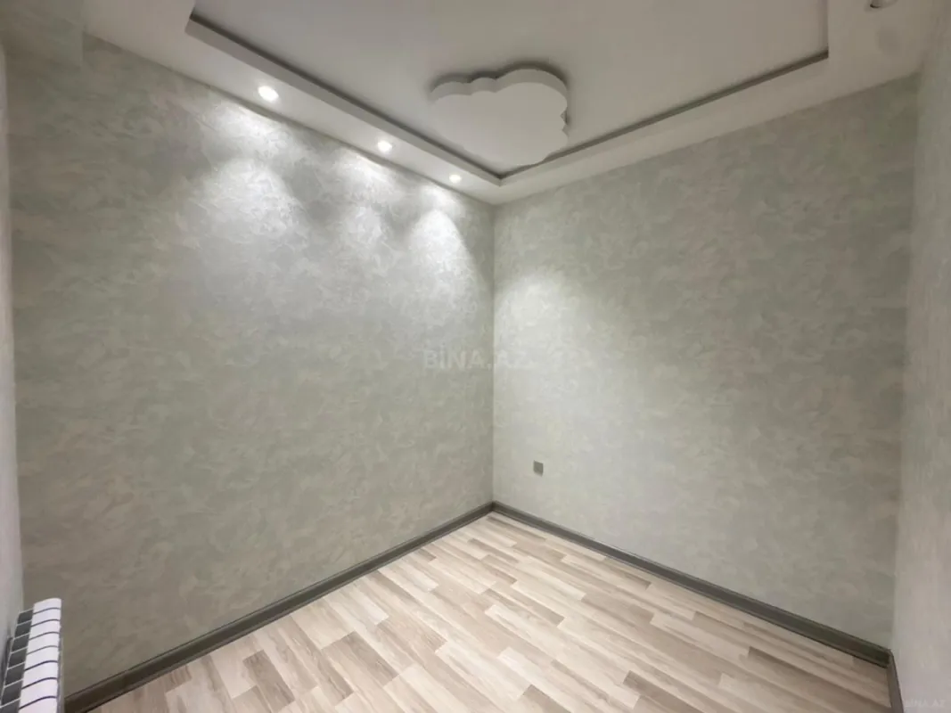 Satılır 4 otaqlı mənzil 90 m²