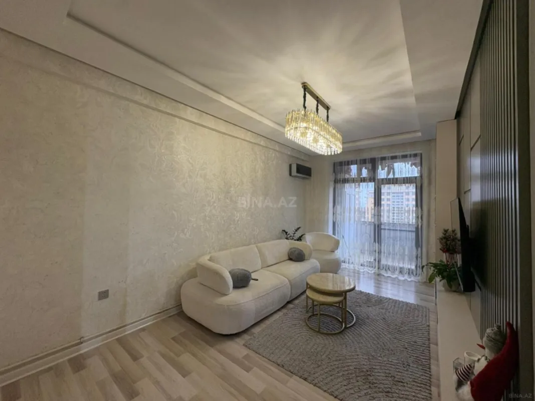 Satılır 4 otaqlı mənzil 90 m²