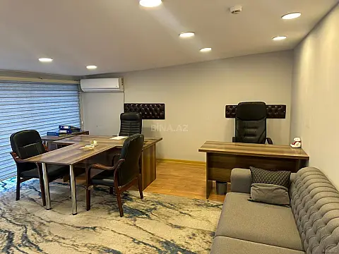 Kirayə verilir 4 otaqlı ofis 200 m²