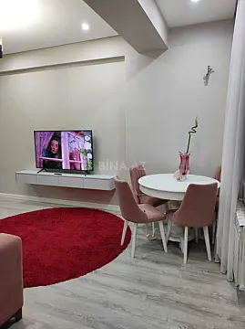 Satılır 2 otaqlı mənzil 75 m²