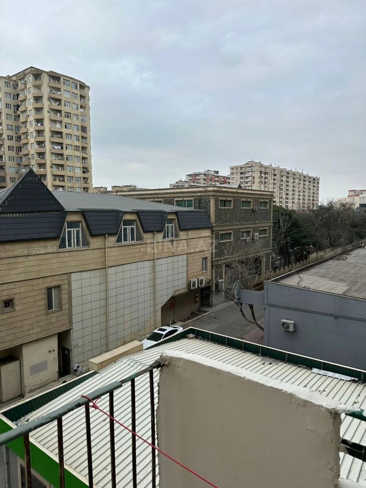 Satılır 2 otaqlı mənzil 60 m²