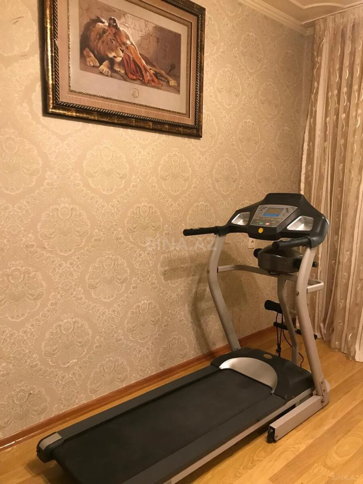 Kirayə verilir 5 otaqlı mənzil 110 m²