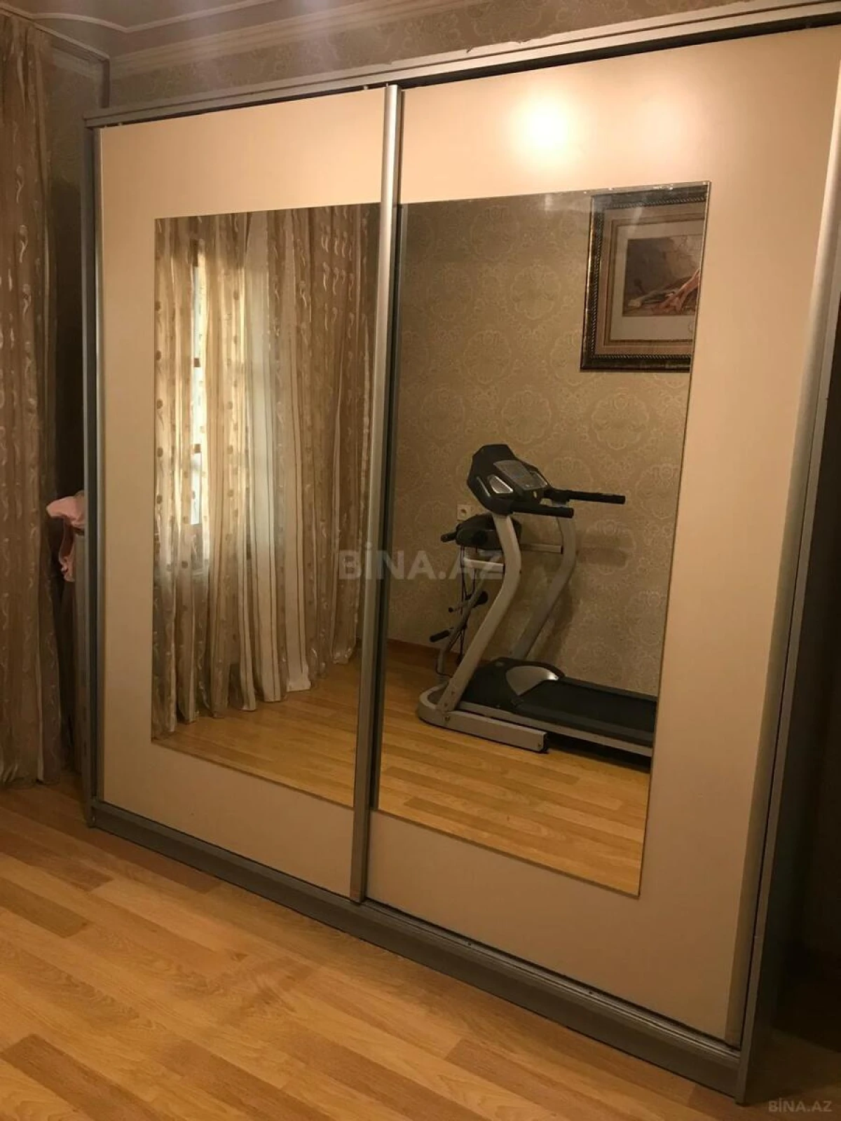 Kirayə verilir 5 otaqlı mənzil 110 m²
