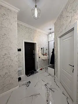 Satılır 2 otaqlı mənzil 71 m²